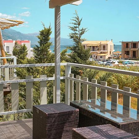 נפפקטוס Mak Home Luxury Apartments מראה חיצוני תמונה