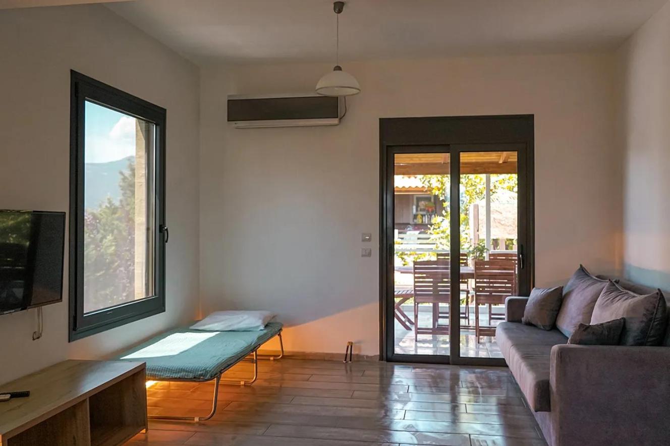 נפפקטוס Mak Home Luxury Apartments מראה חיצוני תמונה