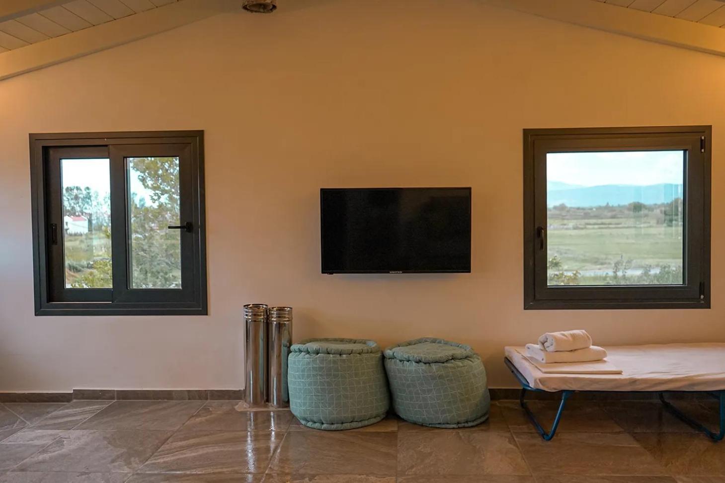 נפפקטוס Mak Home Luxury Apartments מראה חיצוני תמונה